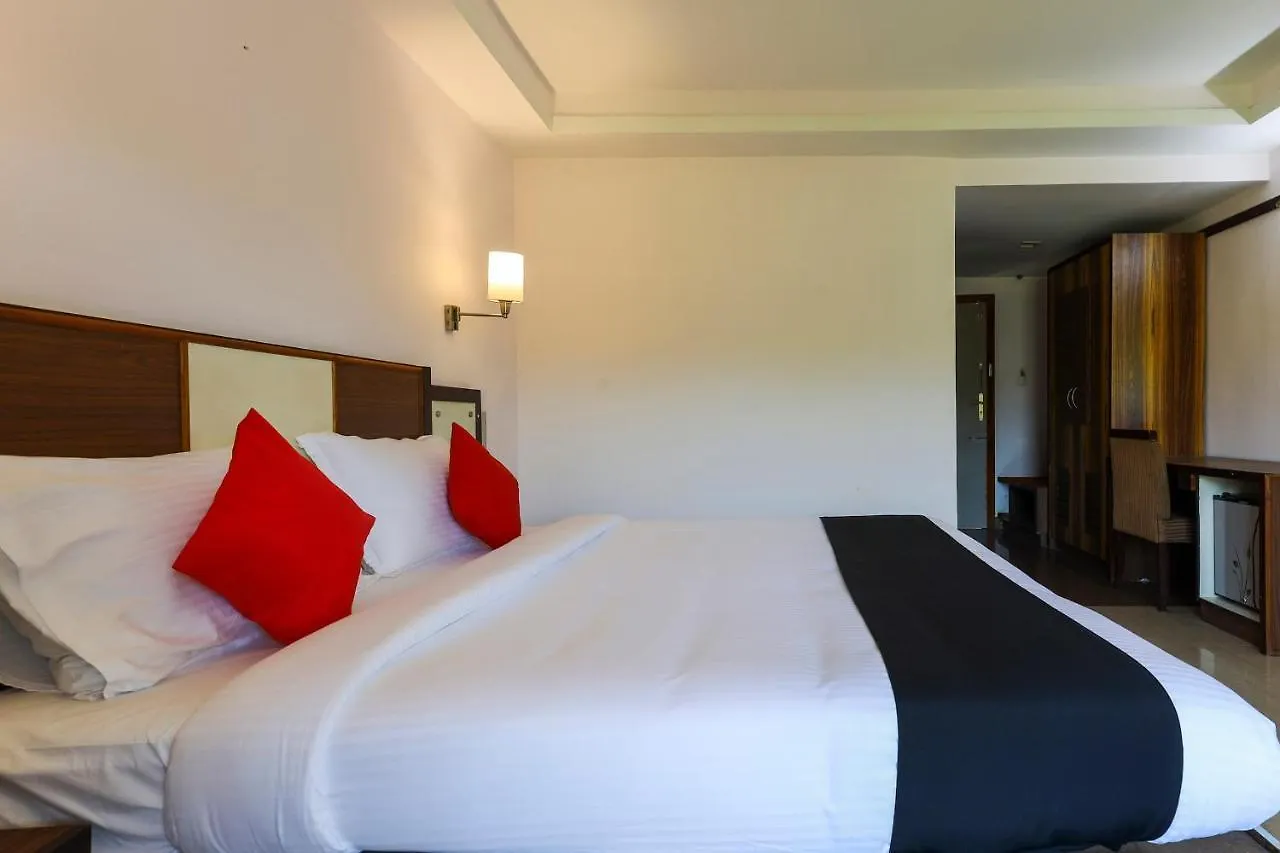 Capital O 68980 Hotel Souparnika Kollam 3*,  India